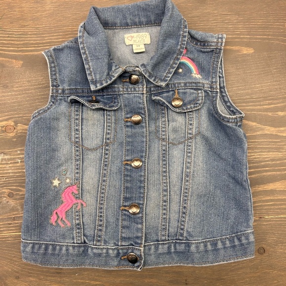 The Children's Place Other - The children’s place 3t light wash unicorn sleeveless denim vest